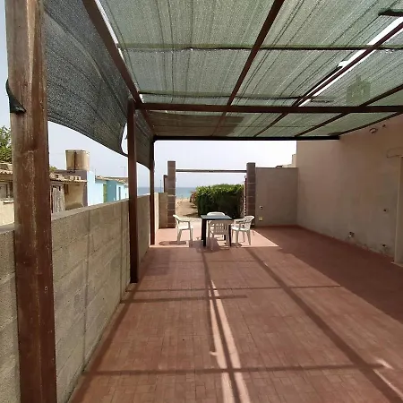 Casa Isola Correnti A 50mt Dalla Дом отдыха *